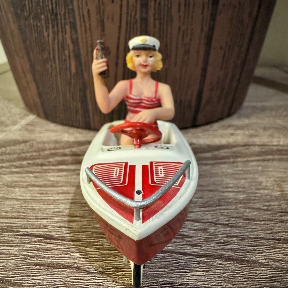 Vintage COCA COLA PEDAL BOAT COKE TOY MINI ADVERTISING FLOAT - Picture 3 of 4